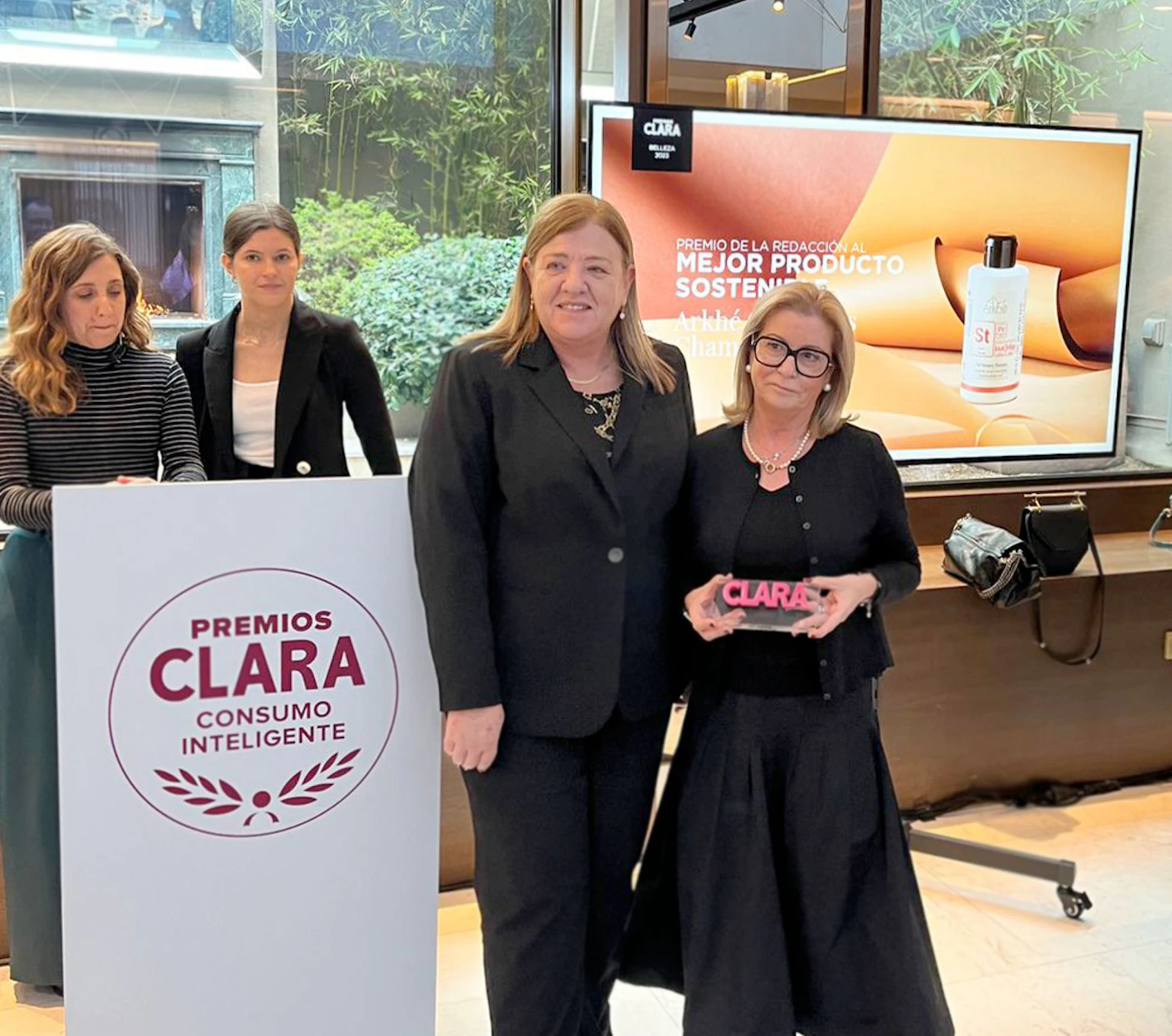 blog/list_images/MINIATURA--PREMIOS-CLARA.jpg
